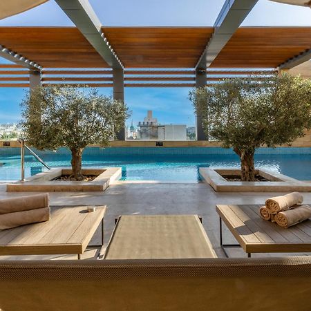 Shirvan Hotel City Yard ジェッダ エクステリア 写真 The pool at the hotel