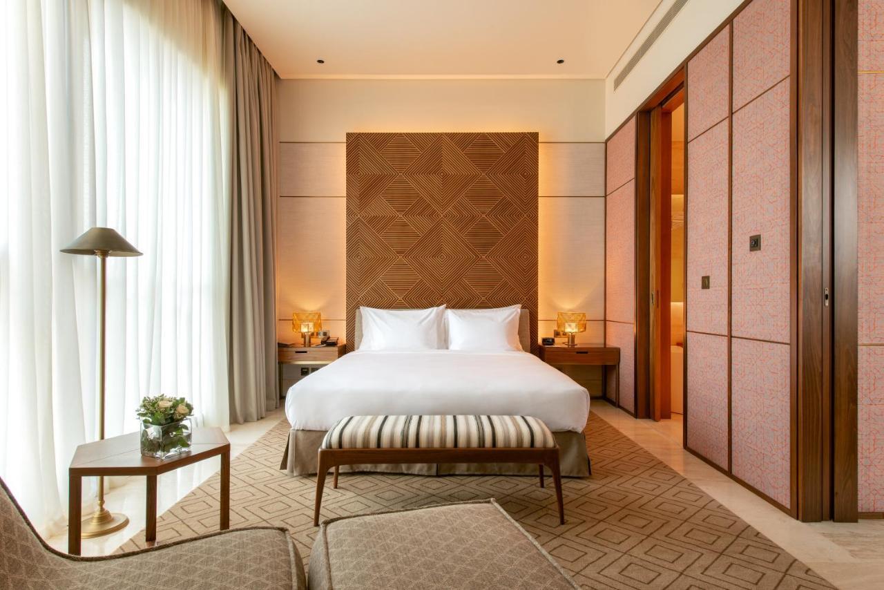 Shirvan Hotel City Yard ジェッダ エクステリア 写真 A bedroom at the hotel