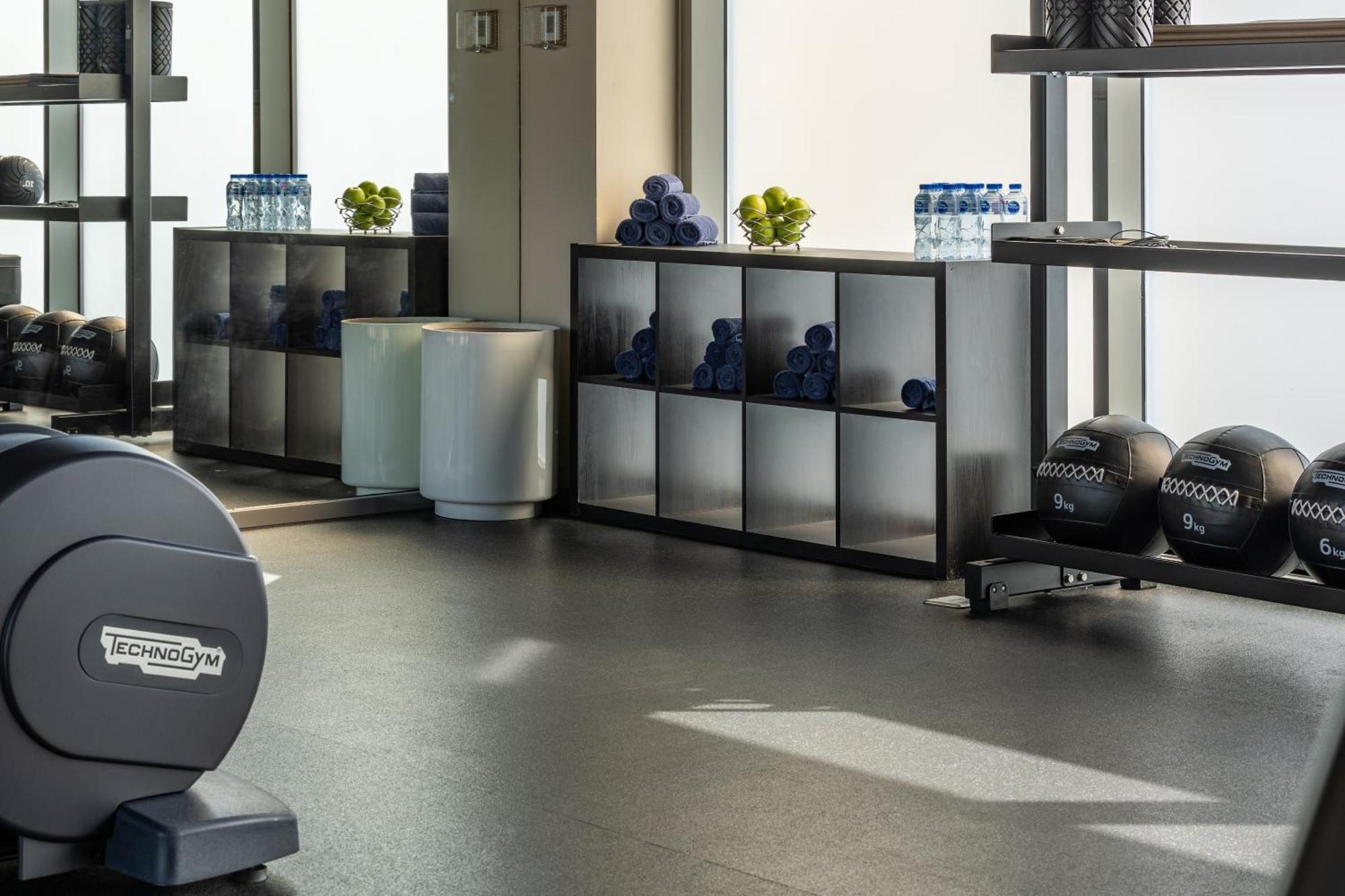 Shirvan Hotel City Yard ジェッダ エクステリア 写真 The gym at the hotel