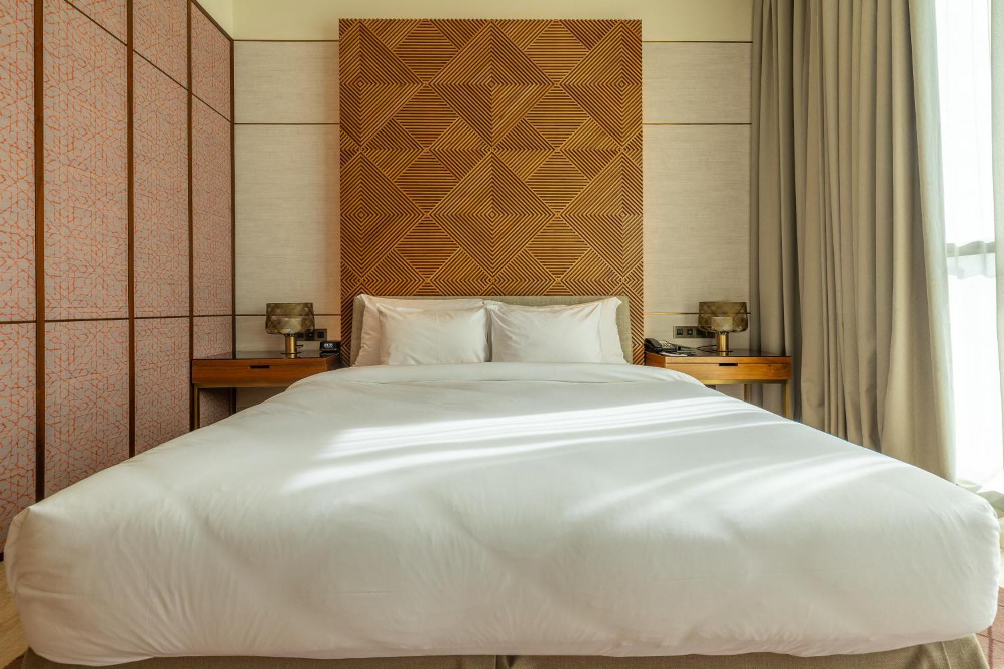 Shirvan Hotel City Yard ジェッダ エクステリア 写真 A bed