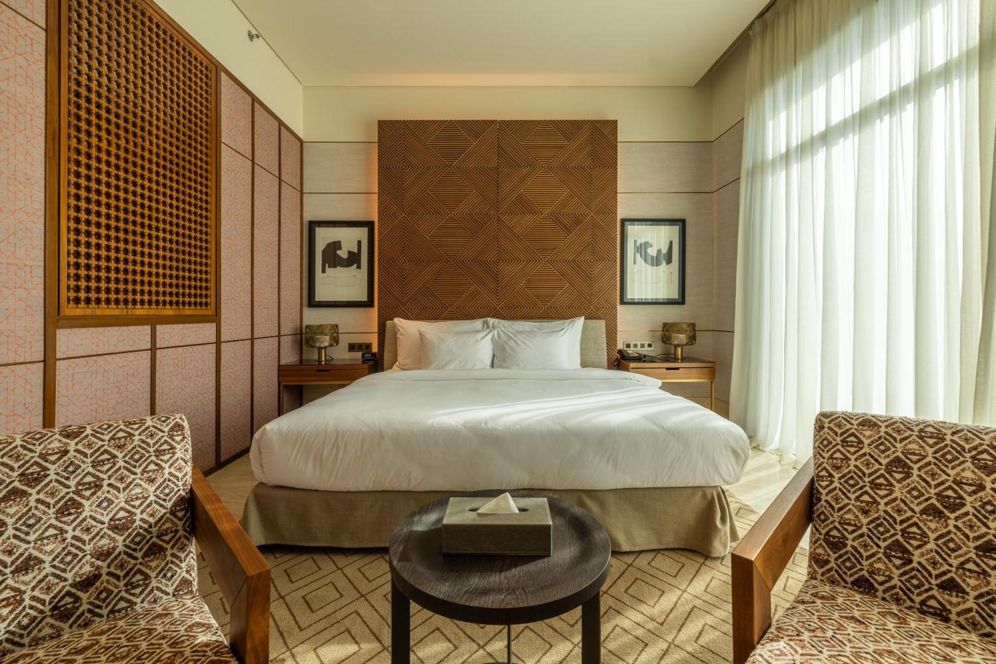 Shirvan Hotel City Yard ジェッダ エクステリア 写真 A bedroom at the hotel